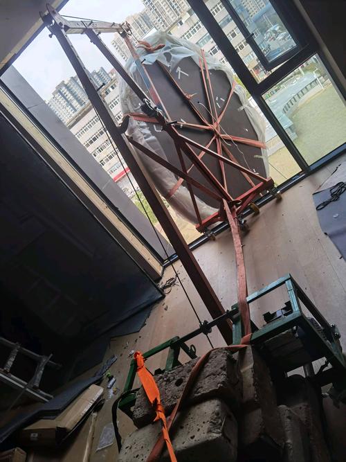 武汉装卸车工人临时搬运工人,大件物品高空吊装,建筑垃圾家具拆